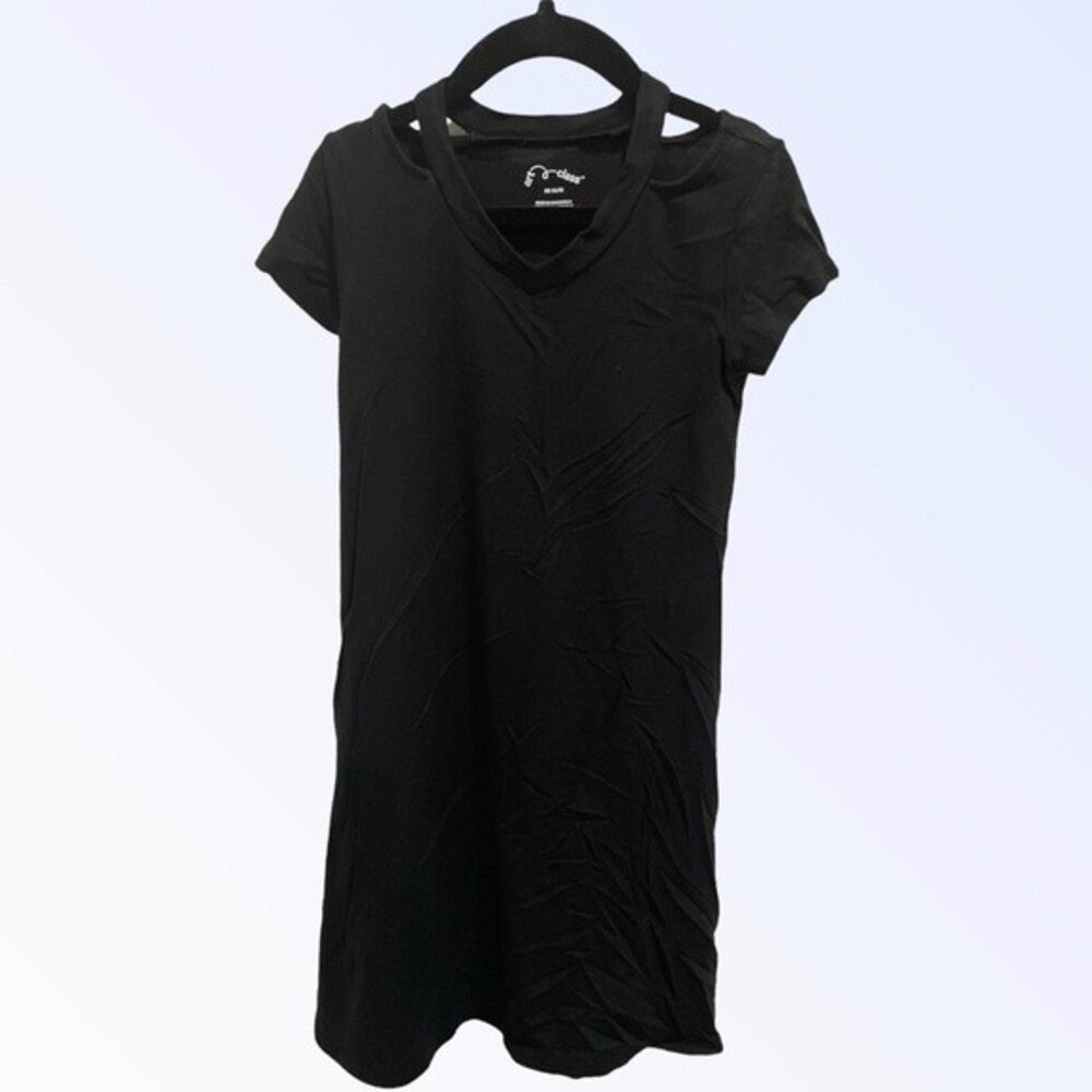 Art Class V Neck Dress with cut Out Details at the neckline SZ XS (4/5) EUC